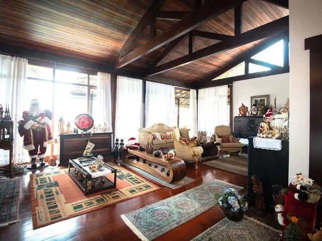 Casa / Sobrado para Locação em Belo Horizonte/MG Belvedere 5 Quartos