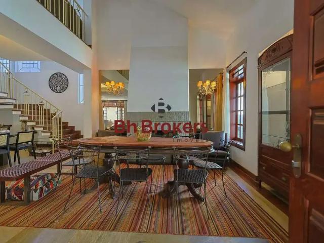 Casa / Sobrado para Locação em Belo Horizonte/MG Belvedere 5 Quartos
