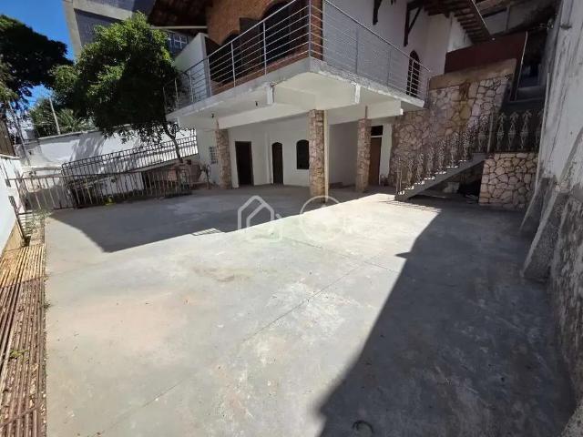 Casa / Sobrado para Locação em Belo Horizonte/MG Buritis 3 Quartos