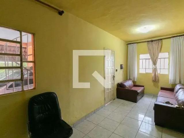 Casa / Sobrado para Locação em Belo Horizonte/MG Canaã 3 Quartos