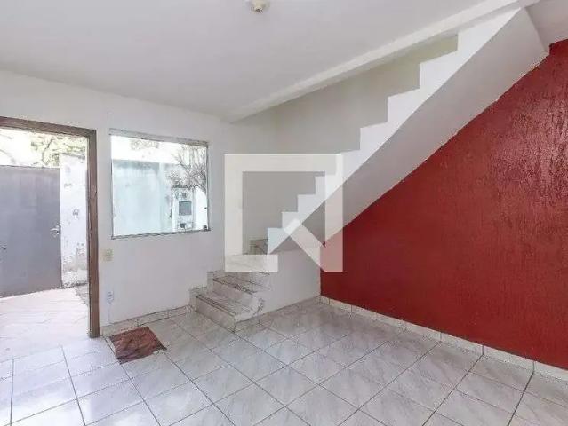 Casa / Sobrado para Locação em Belo Horizonte/MG Candelária 2 Quartos