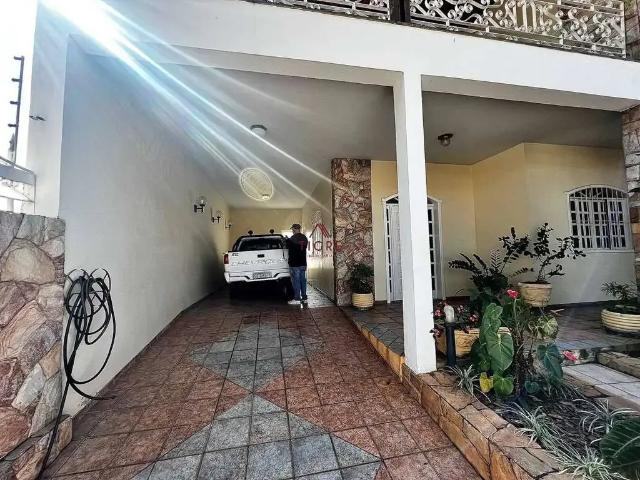 Casa / Sobrado para Locação em Belo Horizonte/MG Candelária 6 Quartos