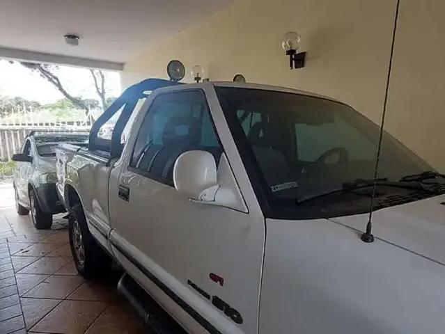 Casa / Sobrado para Locação em Belo Horizonte/MG Candelária 6 Quartos