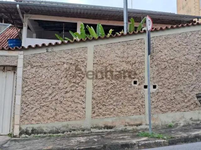 Casa / Sobrado para Locação em Belo Horizonte/MG Cachoeirinha 4 Quartos