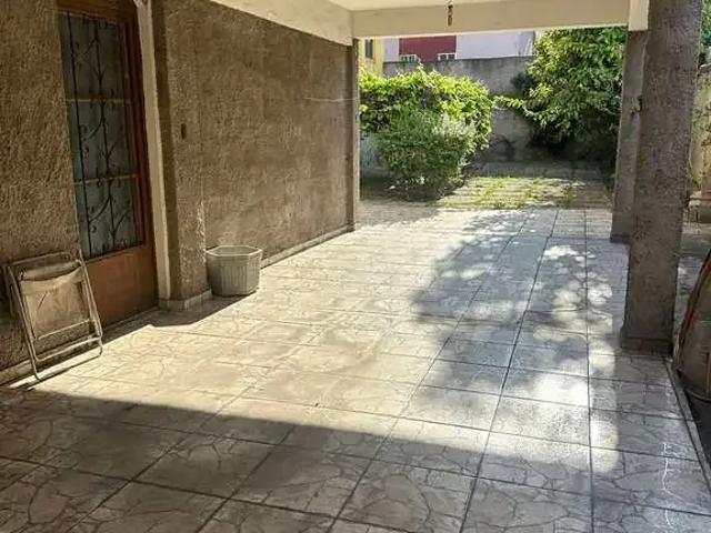 Casa / Sobrado para Locação em Belo Horizonte/MG Cachoeirinha 4 Quartos