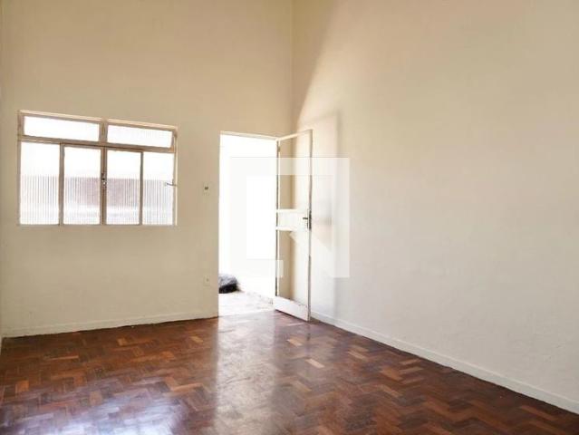 Casa / Sobrado para Locação em Belo Horizonte/MG Caiçara Adelaide 3 Quartos
