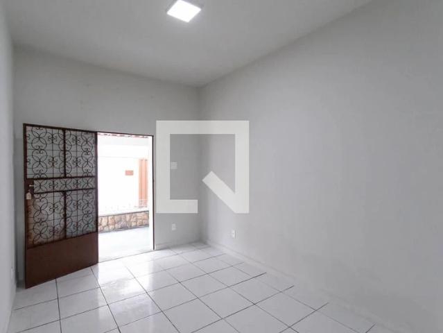 Casa / Sobrado para Locação em Belo Horizonte/MG Carlos Prates 3 Quartos