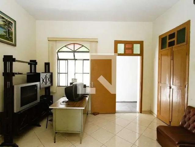 Casa / Sobrado para Locação em Belo Horizonte/MG Carlos Prates 3 Quartos