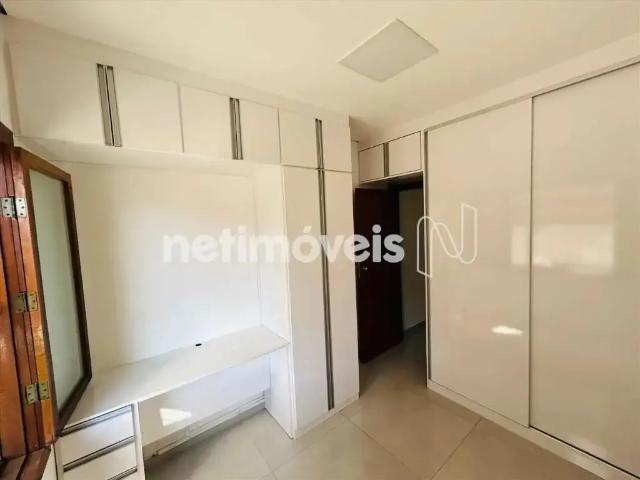 Casa / Sobrado para Locação em Belo Horizonte/MG Castelo 2 Quartos