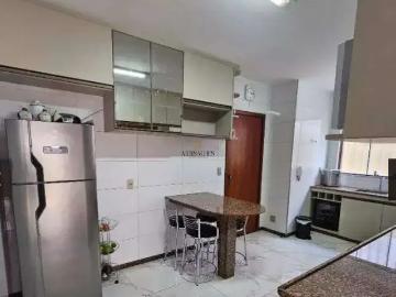 Casa / Sobrado para Locação em Belo Horizonte/MG Castelo 3 Quartos