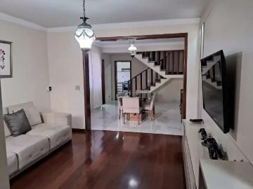 Casa / Sobrado para Locação em Belo Horizonte/MG Castelo 4 Quartos