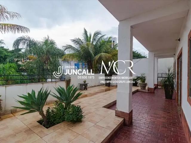Casa / Sobrado para Locação em Belo Horizonte/MG Castelo 5 Quartos