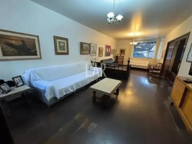 Casa / Sobrado para Locação em Belo Horizonte/MG Cidade Jardim 5 Quartos