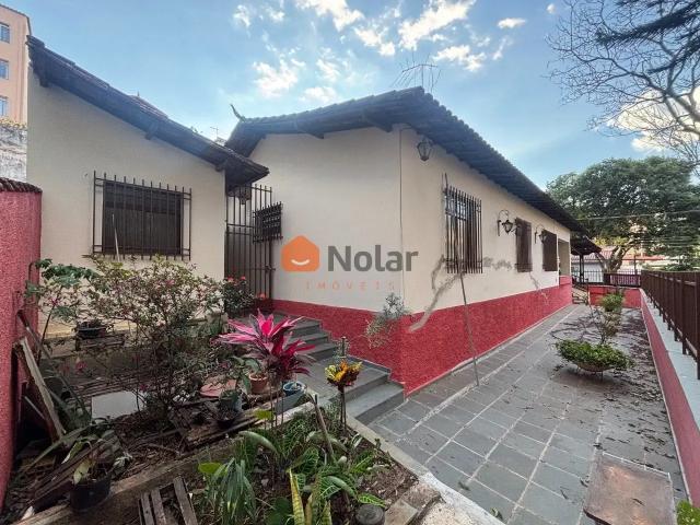 Casa / Sobrado para Locação em Belo Horizonte/MG Cidade Nova 4 Quartos