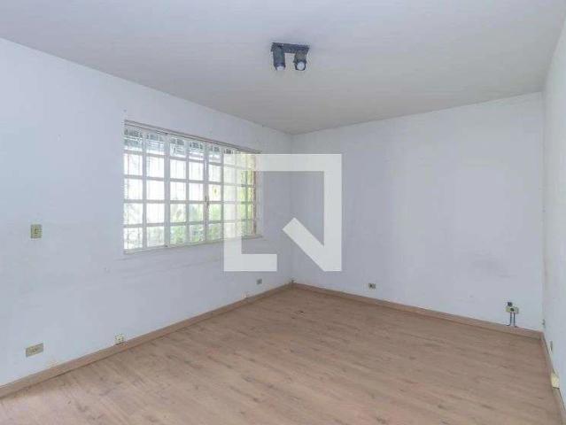 Casa / Sobrado para Locação em Belo Horizonte/MG Cidade Nova 3 Quartos