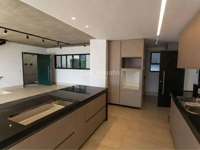 Casa / Sobrado para Locação em Belo Horizonte/MG Comiteco 3 Quartos