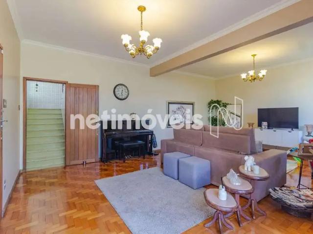 Casa / Sobrado para Locação em Belo Horizonte/MG Colégio Batista 5 Quartos