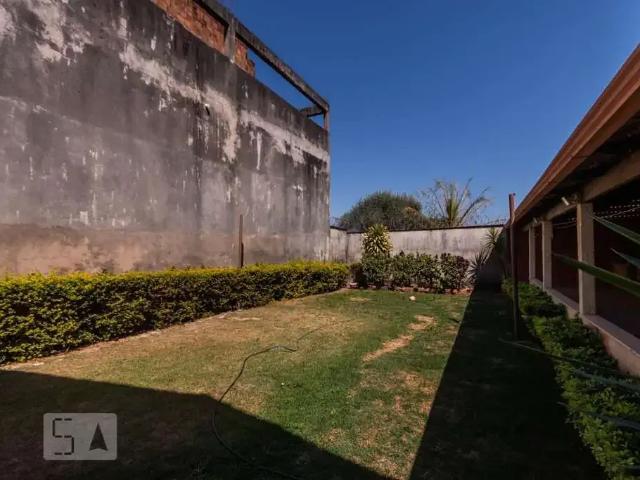 Casa / Sobrado para Locação em Belo Horizonte/MG Copacabana 4 Quartos