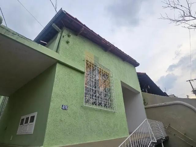 Casa / Sobrado para Locação em Belo Horizonte/MG Esplanada 3 Quartos