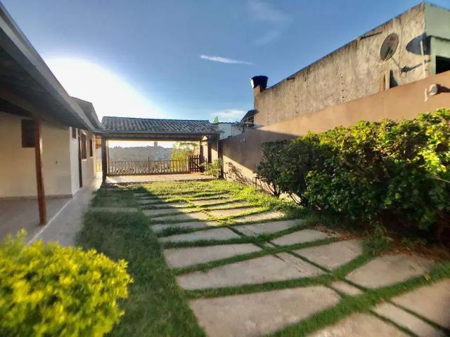 Casa / Sobrado para Locação em Belo Horizonte/MG Estoril 3 Quartos