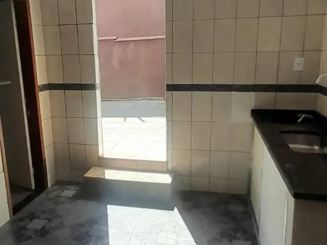 Casa / Sobrado para Locação em Belo Horizonte/MG Etelvina Carneiro 2 Quartos