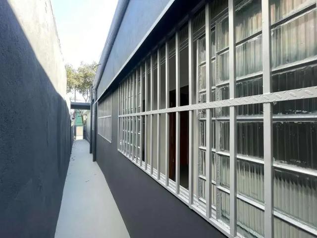 Casa / Sobrado para Locação em Belo Horizonte/MG Floramar 2 Quartos