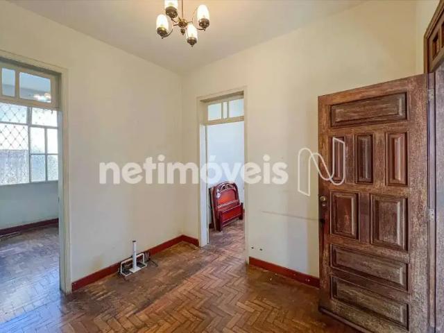 Casa / Sobrado para Locação em Belo Horizonte/MG Floresta 4 Quartos