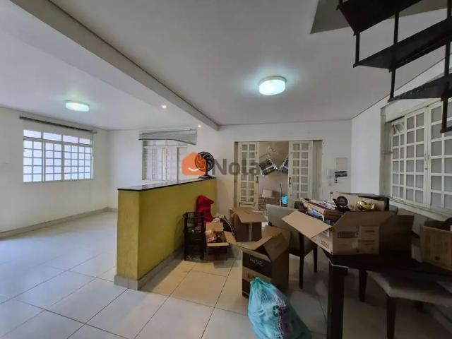 Casa / Sobrado para Locação em Belo Horizonte/MG Floresta 3 Quartos