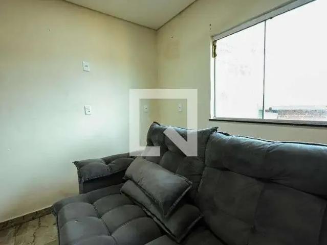 Casa / Sobrado para Locação em Belo Horizonte/MG Gameleira 2 Quartos