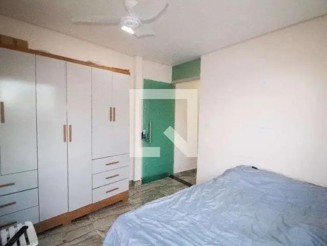 Casa / Sobrado para Locação em Belo Horizonte/MG Gameleira 2 Quartos