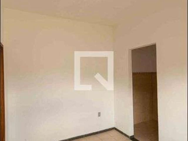 Casa / Sobrado para Locação em Belo Horizonte/MG Glória 1 Quartos
