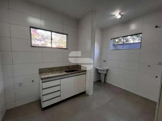 Casa / Sobrado para Locação em Belo Horizonte/MG Glória 2 Quartos