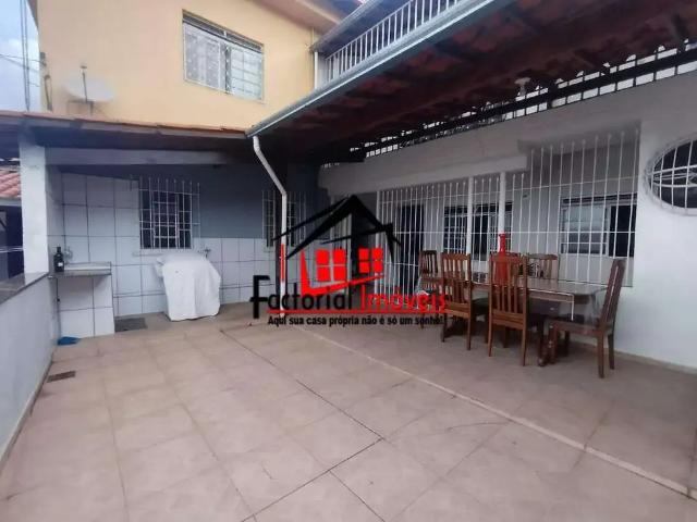 Casa / Sobrado para Locação em Belo Horizonte/MG Glória 4 Quartos