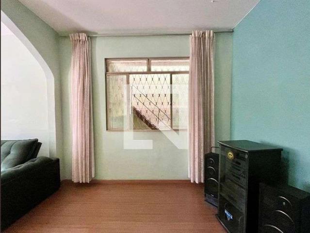 Casa / Sobrado para Locação em Belo Horizonte/MG Graça 3 Quartos