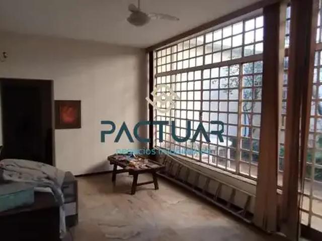 Casa / Sobrado para Locação em Belo Horizonte/MG Gutierrez 3 Quartos