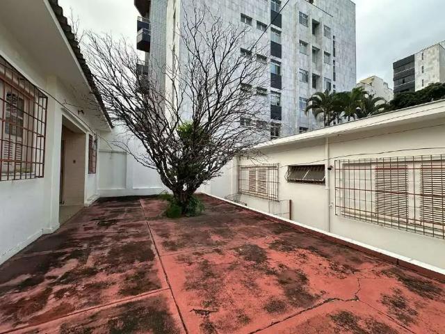 Casa / Sobrado para Locação em Belo Horizonte/MG Gutierrez 4 Quartos