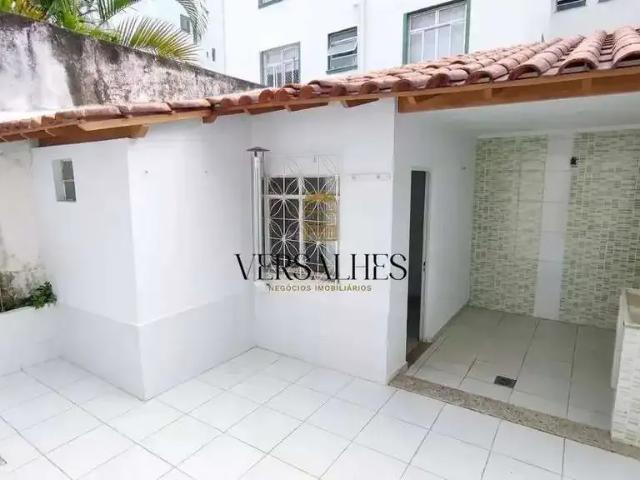 Casa / Sobrado para Locação em Belo Horizonte/MG Gutierrez 5 Quartos