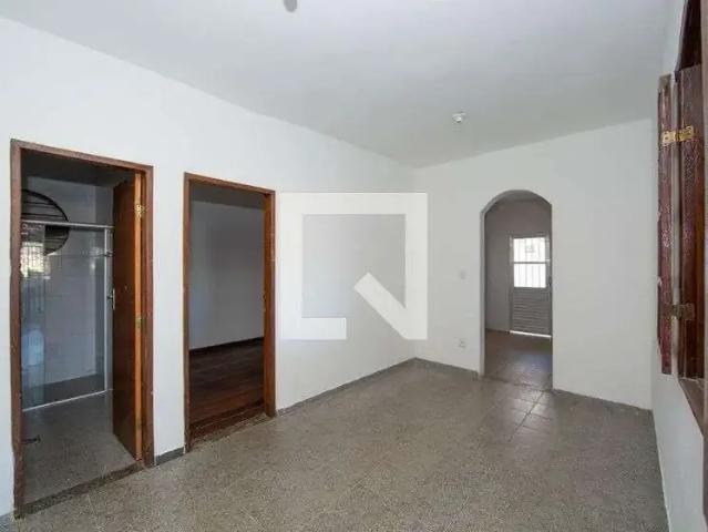 Casa / Sobrado para Locação em Belo Horizonte/MG Havaí 2 Quartos