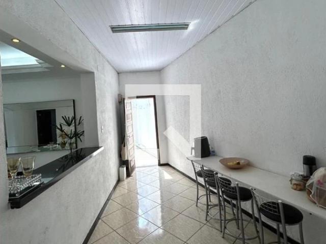 Casa / Sobrado para Locação em Belo Horizonte/MG Indaiá 4 Quartos