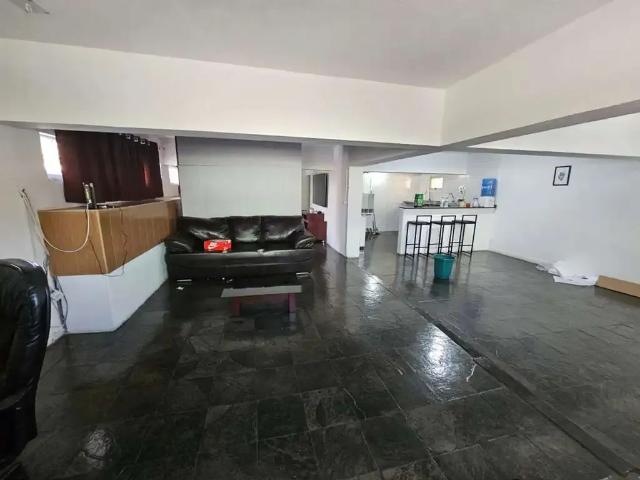 Casa / Sobrado para Locação em Belo Horizonte/MG Ipiranga 1 Quartos