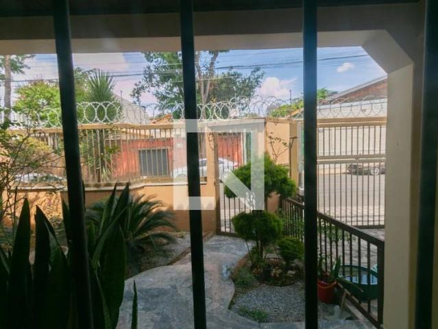 Casa / Sobrado para Locação em Belo Horizonte/MG Itapoã 4 Quartos