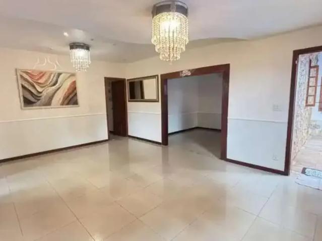 Casa / Sobrado para Locação em Belo Horizonte/MG Itapoã 4 Quartos
