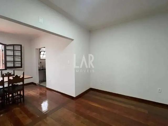 Casa / Sobrado para Locação em Belo Horizonte/MG Itapoã 2 Quartos
