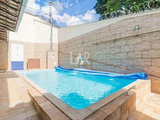 Casa / Sobrado para Locação em Belo Horizonte/MG Itapoã 3 Quartos
