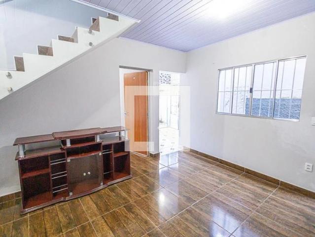 Casa / Sobrado para Locação em Belo Horizonte/MG Jaqueline 3 Quartos