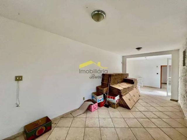 Casa / Sobrado para Locação em Belo Horizonte/MG Jardim América 3 Quartos