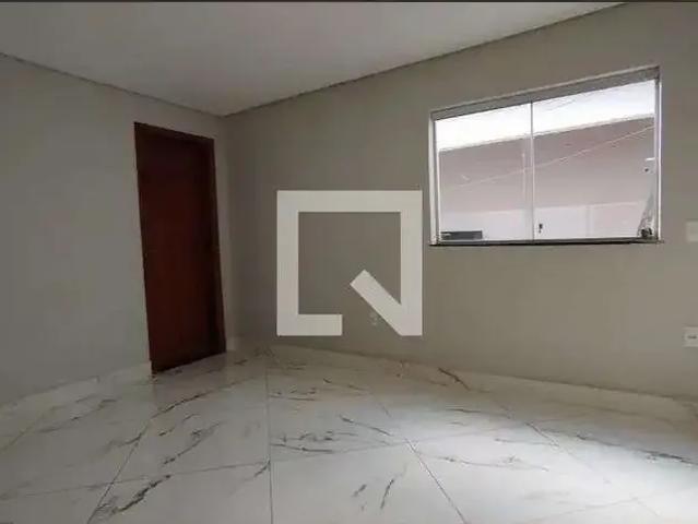 Casa / Sobrado para Locação em Belo Horizonte/MG Jardim Alvorada 2 Quartos