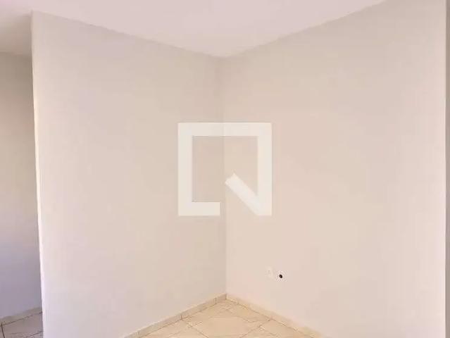 Casa / Sobrado para Locação em Belo Horizonte/MG Jardim Alvorada 2 Quartos