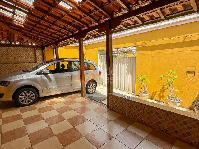 Casa / Sobrado para Locação em Belo Horizonte/MG Jardim Atlântico 3 Quartos