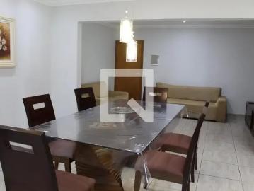 Casa / Sobrado para Locação em Belo Horizonte/MG Luxemburgo 3 Quartos